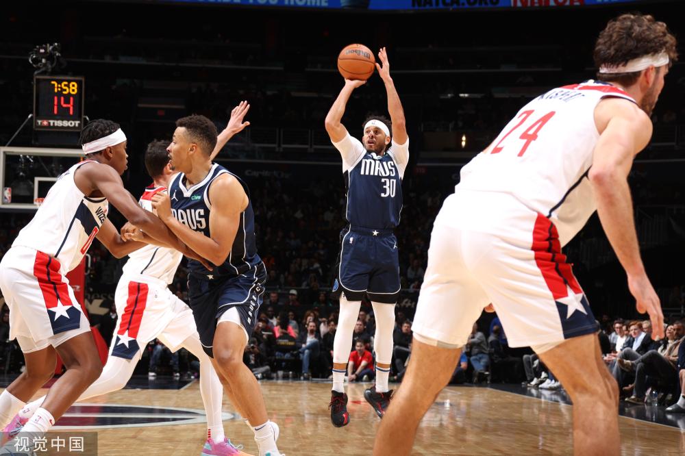 牌定格在2 牌定格在2