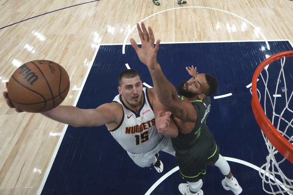 营造了一个 营造了一个