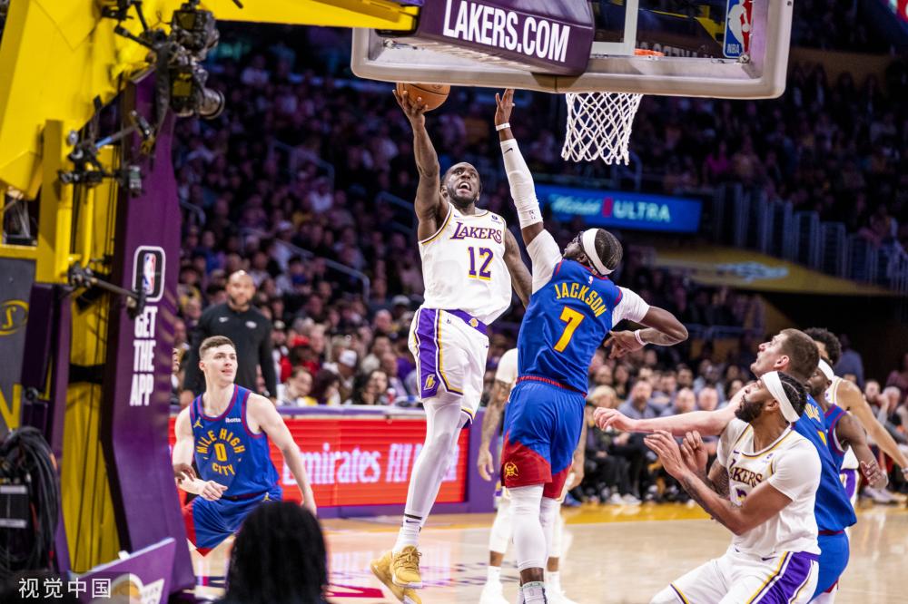 在赛中也尝 在赛中也尝